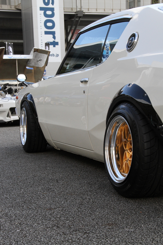 10680639375_a90c7a98bb_b