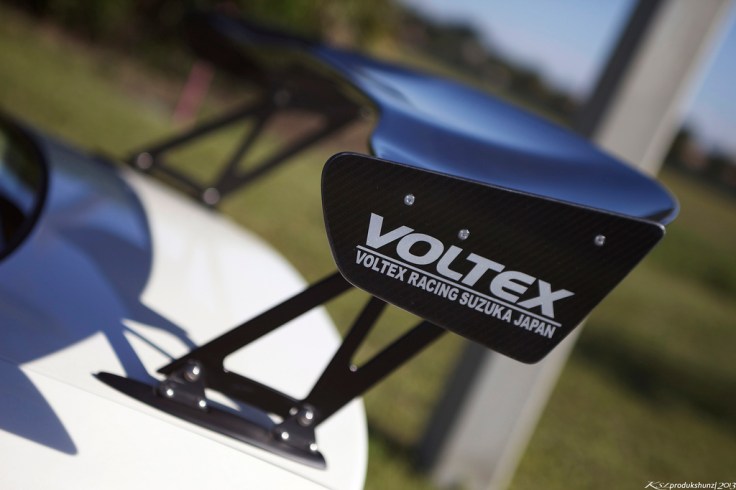 11105550763_01063092af_b