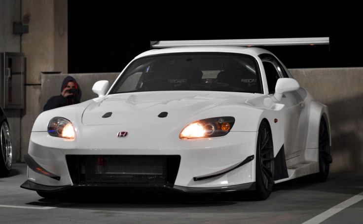 12080439354_3c38703fa2_b