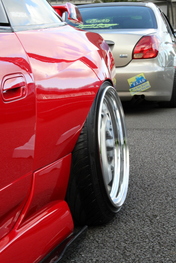 12834510473_8e53877334_b