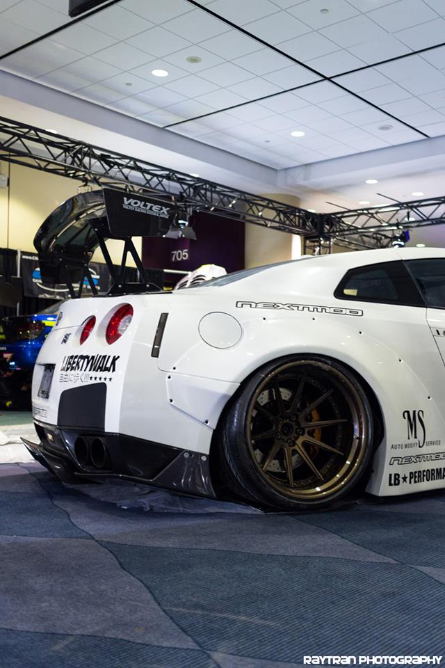 1620539_742101562475665_1247200180_n